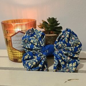 Bellevue Blue Floral Hair Bows